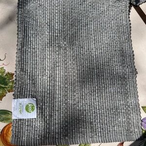 Food Network Textured Gray Placemat (2)